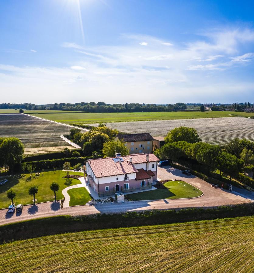 Agriturismo Casale Ai Prati Villa Latisana Kültér fotó